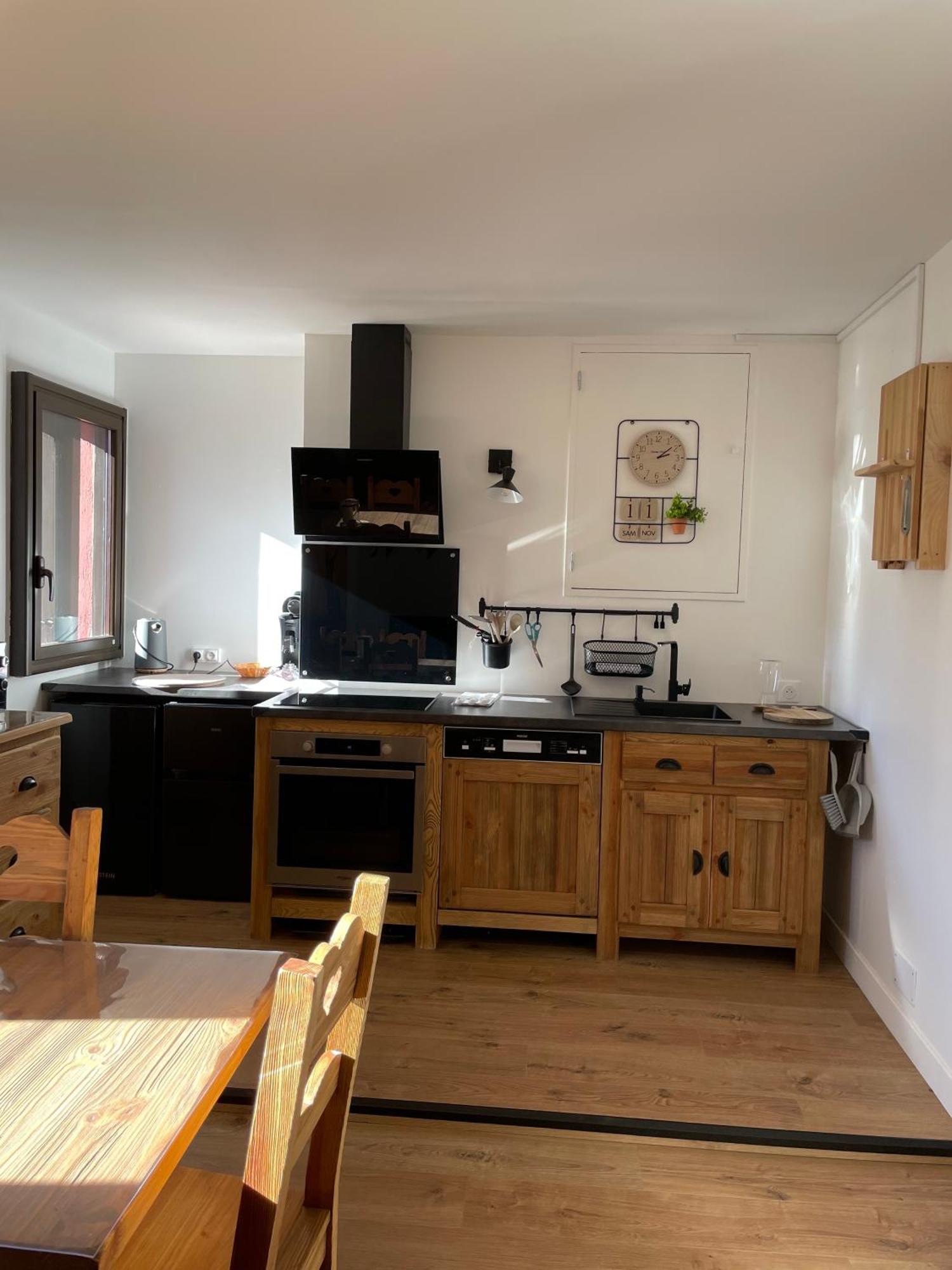 Castel Isard - Le Refuge Apartment